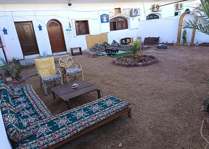 Nada House Eel Garden 2 شقة *
